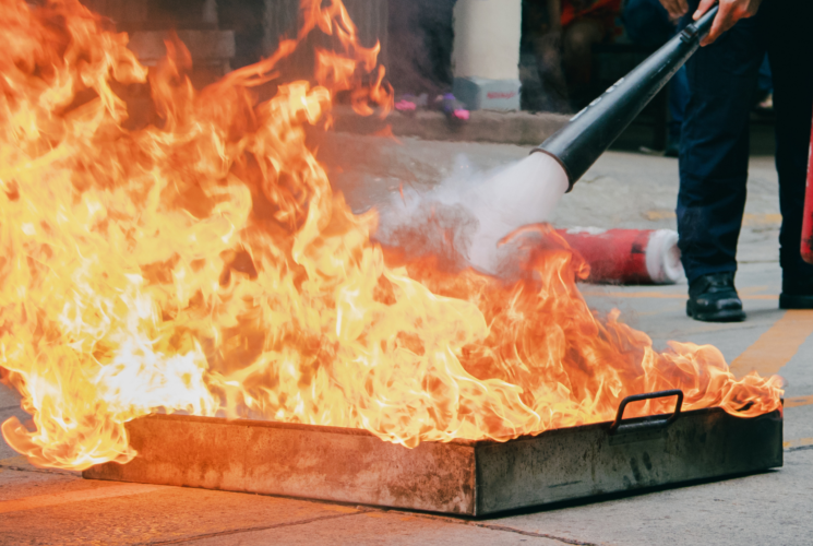 Votre personnel est-il formé en cas d’incendie ?